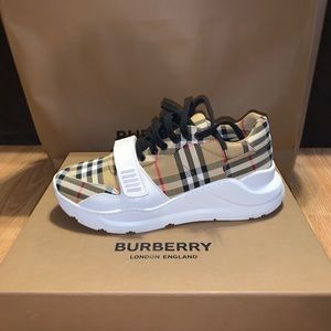 Burberry Beige Check Regis Sneakers 